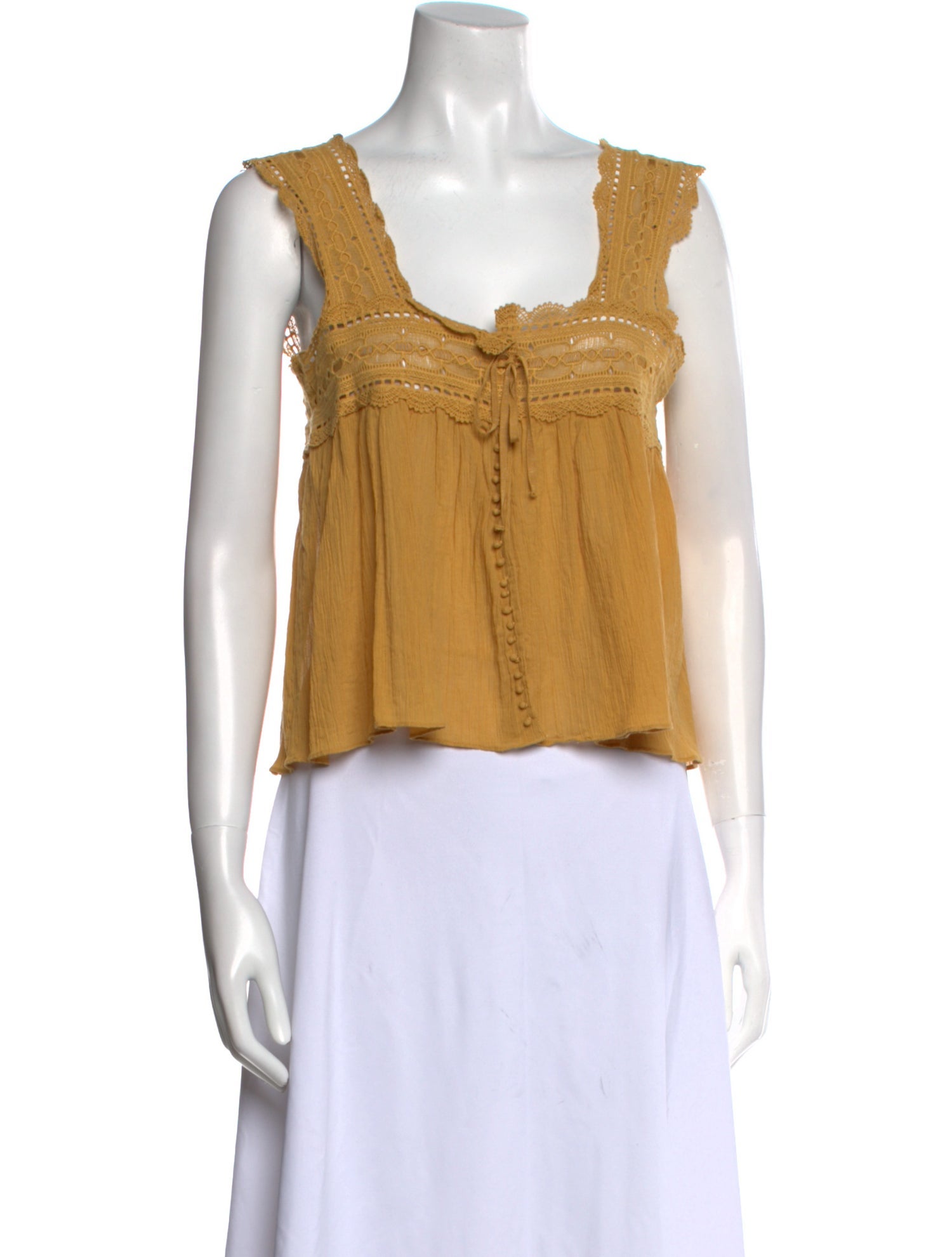 DÔEN Square Neckline Sleeveless Crop Top